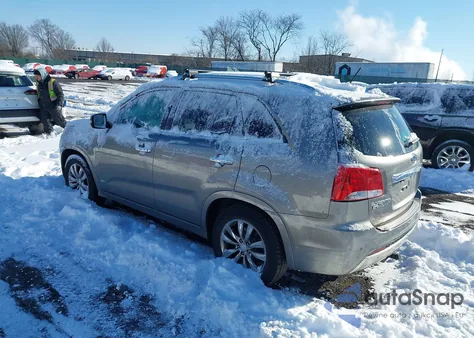 2013 Kia Sorento Sx V6 из США, поврежденный, VIN 5XYKWDA29DG370619